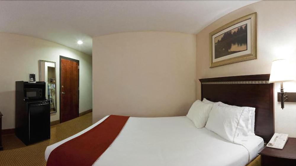 Lexington Inn And Suites Dış mekan fotoğraf