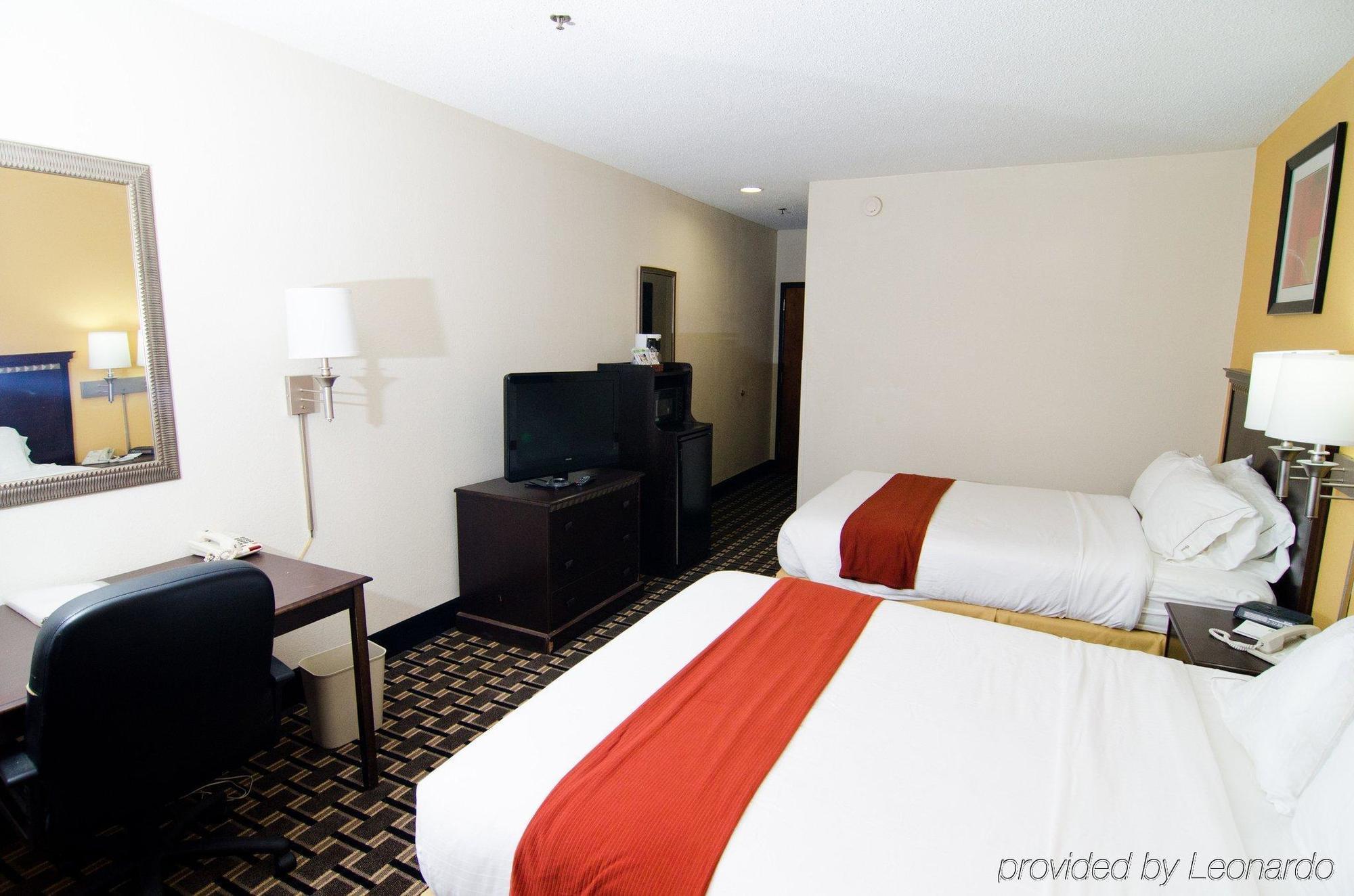 Lexington Inn And Suites Dış mekan fotoğraf