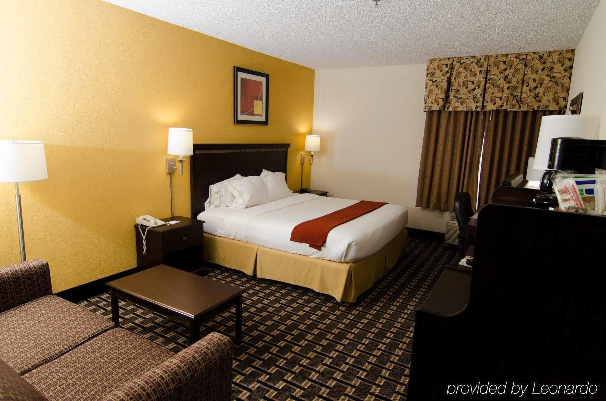 Lexington Inn And Suites Dış mekan fotoğraf